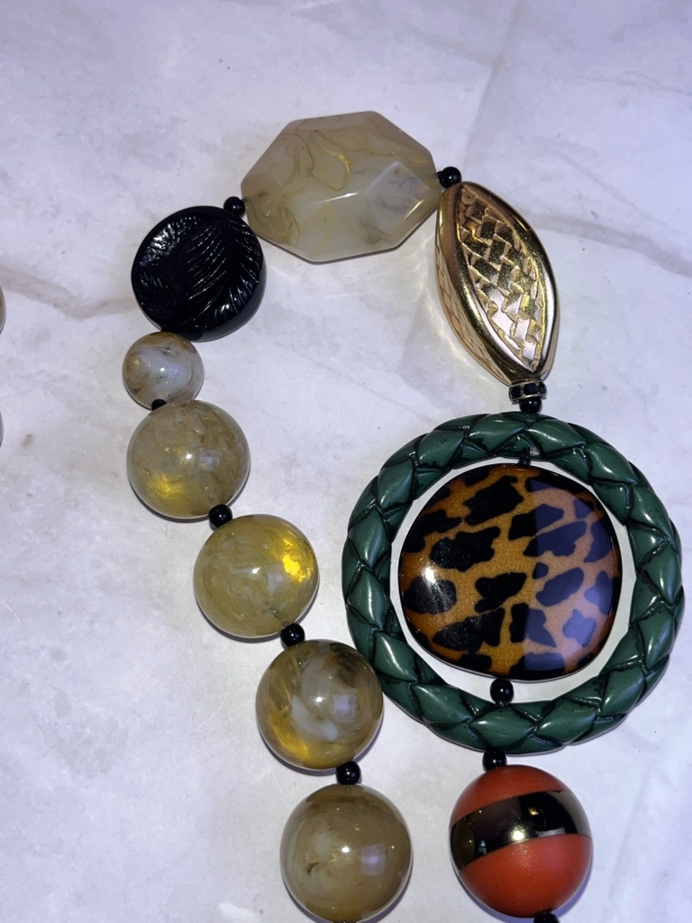 Vintage Angela Caputi Long Resin Necklace RARE HTF - Picture 5 of 15
